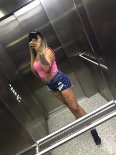 kendi evinde buluşan escort, genç escort, genç escort bayan, genç kızlar, doyumsuz escort, dik kalçalı bayan, dans yapan escort, iri göğüslü bayan, samsun sarışın escort