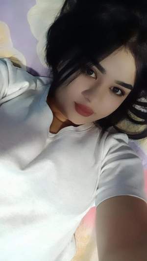 19 yaşlı esmer bayan Sevinç. fantazya oyunları 