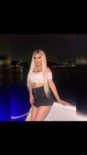 21 yaşlı beyaz tenli Semanur