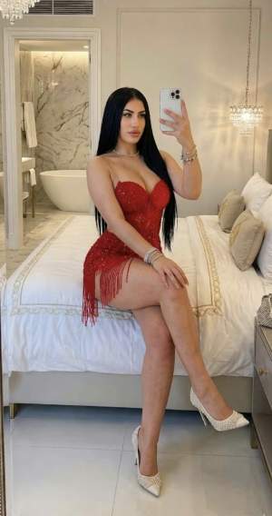 Atakum seksapel bayan Arya