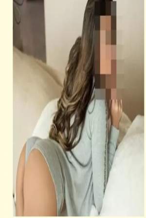 Oral yapan siyahsaçlı bomba escort Suna