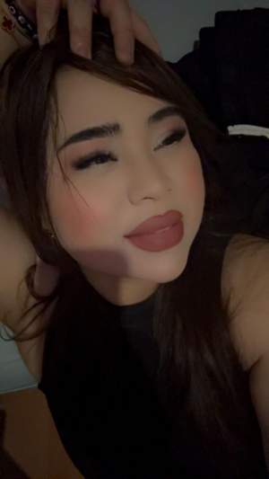 Samsun Dolgun ve fit vücutlu Nişo