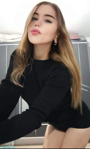 Sanem Samsunda Yini escort