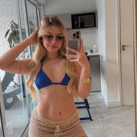 Büyük gögüşlü escort DURU