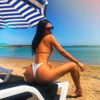 Eve otele gelen İzmirli Hatun Atakumda