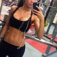 Güzelliğine hayran kalacağınız Emel