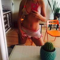 İleri derecede duygusal bayan Öznur