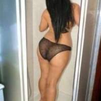 İri göğüslü bayan Nermin