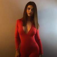 Kendi evinde buluşan ateşli bayan Beyza