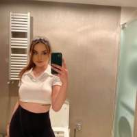 Kendi yeri olan escort Ezginur