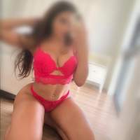 Keyifli sohbetlerin tadına varan Görkem