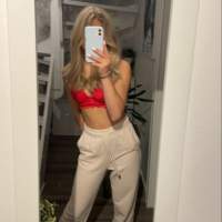 Seksi Sarışın Escort Defne