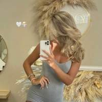 Seksi Sarışın Escort Defne