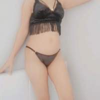 Uzakdoğu masajı da yapabilen birsu 